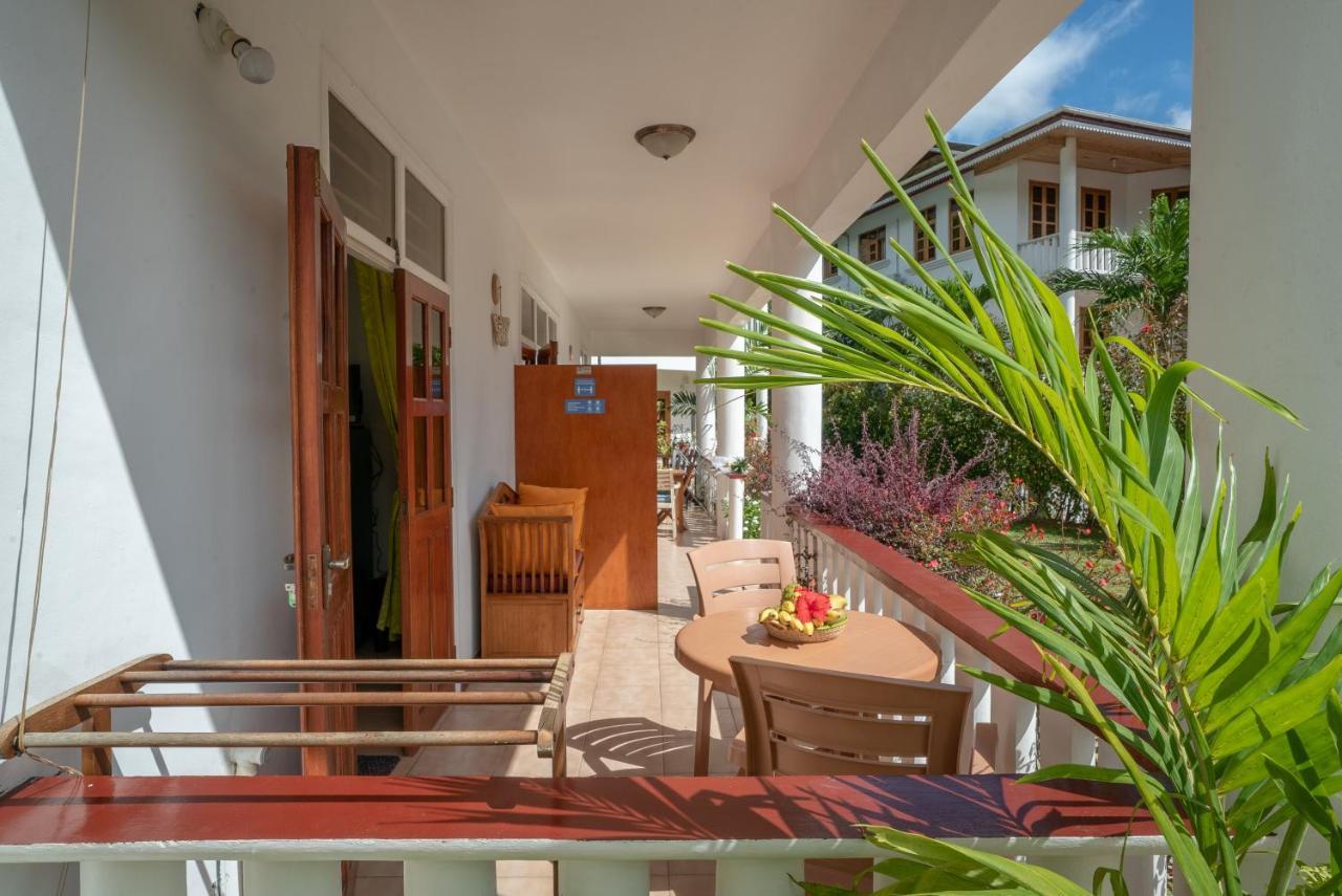 בו ואלון La Maison Hibiscus Self Catering Accommodation מראה חיצוני תמונה