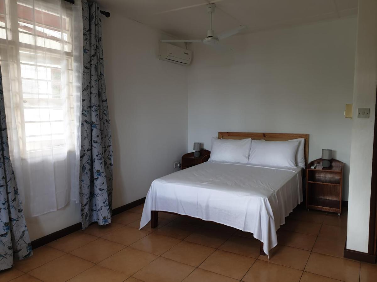 בו ואלון La Maison Hibiscus Self Catering Accommodation מראה חיצוני תמונה