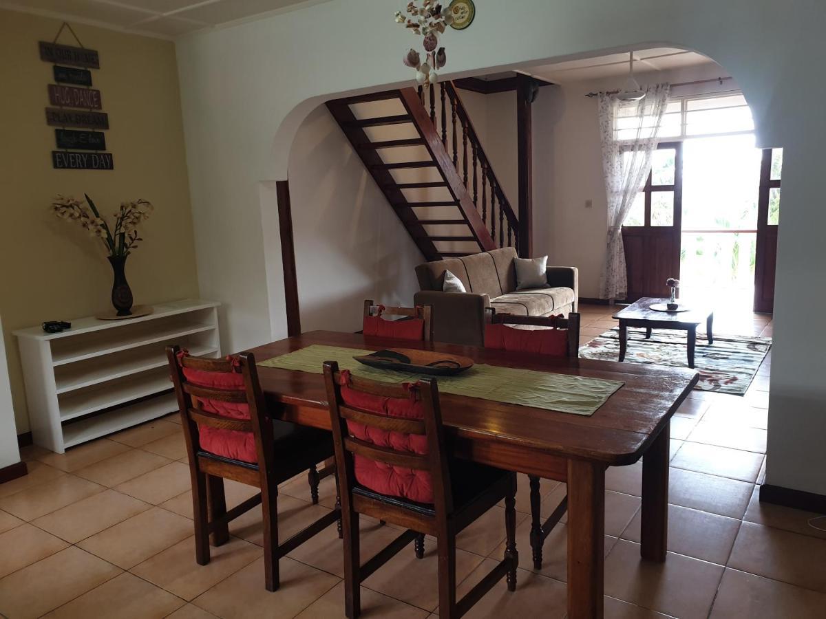 בו ואלון La Maison Hibiscus Self Catering Accommodation מראה חיצוני תמונה